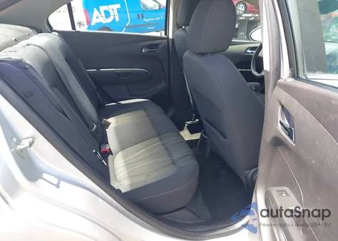 2012 Chevrolet Sonic 1Lt z USA, uszkodzony, nr VIN 1G1JD5SB3C4211154